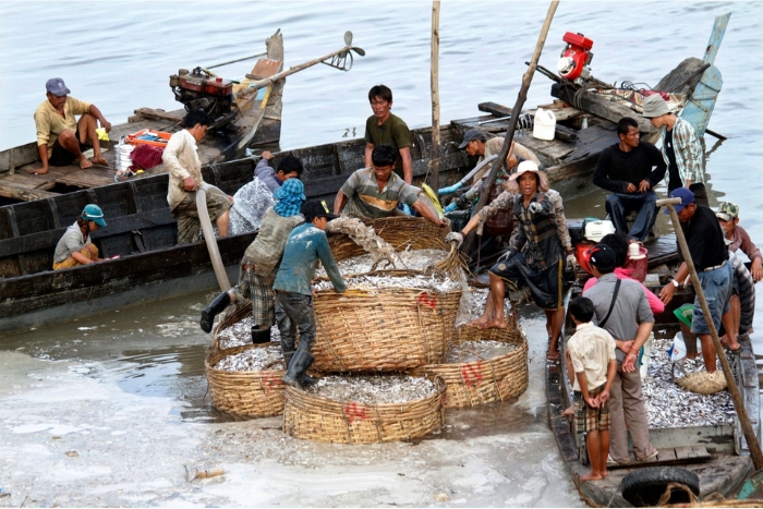 La vie quotidienne des locaux du lac Tonlé Sap